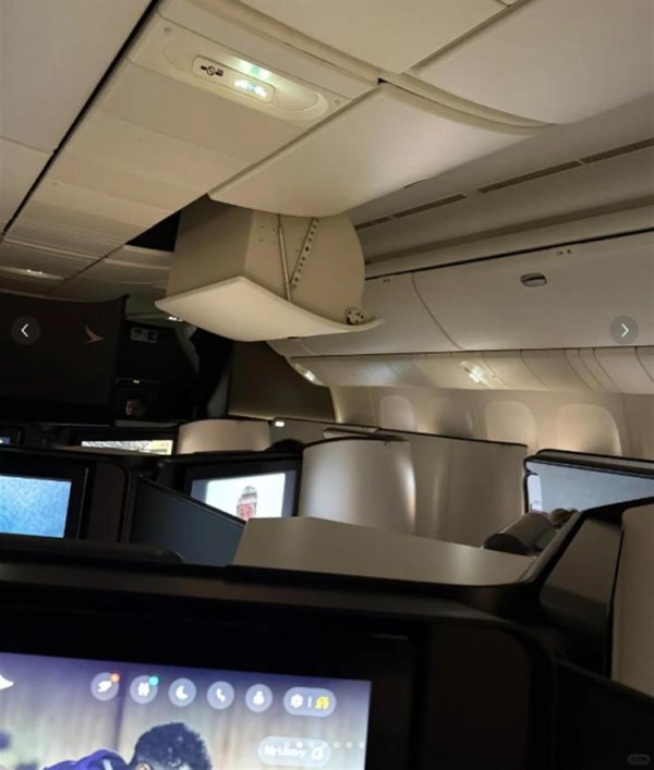 爱配配资 国泰航空就乘务员误将酒给3岁孩子致歉：启动内部调查，并已提出补偿方案